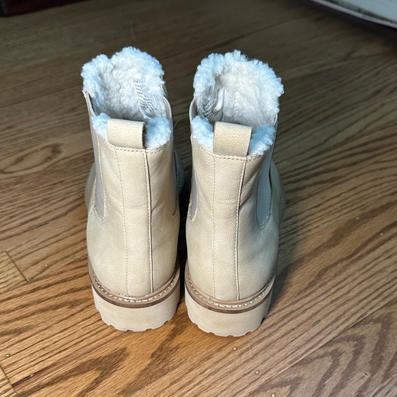 Lug-sole Chelsea boots - J Crew - Picture 5 of 10